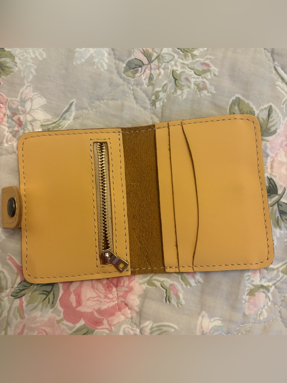 Portland Leather Compact Yellow Leather Snap Wallet - Women's - Picture 3 of 3